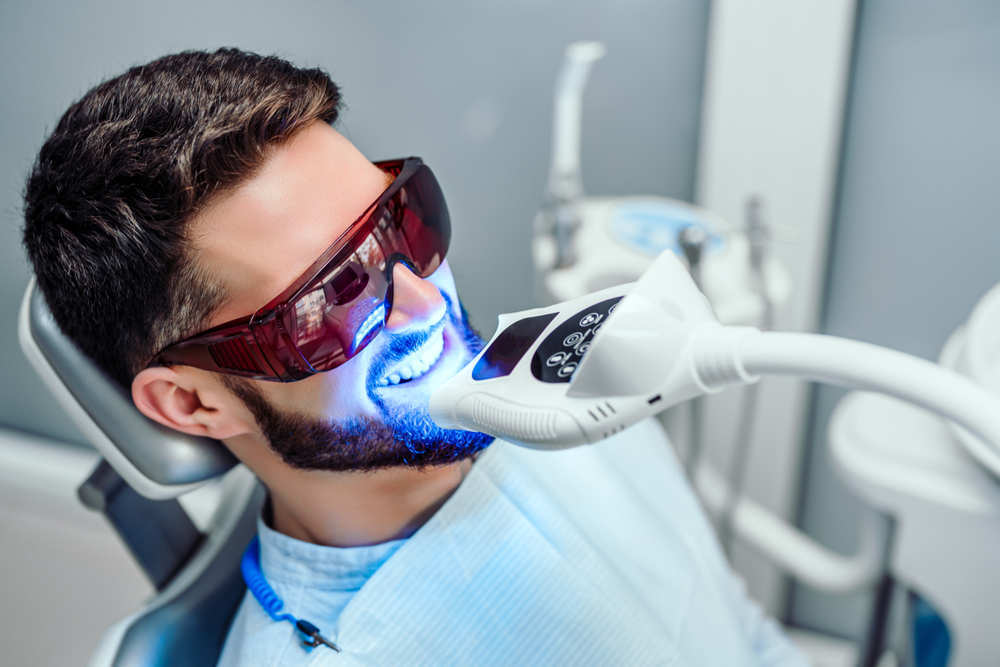 Blanqueamiento dental: el sueño de unos dientes blancos